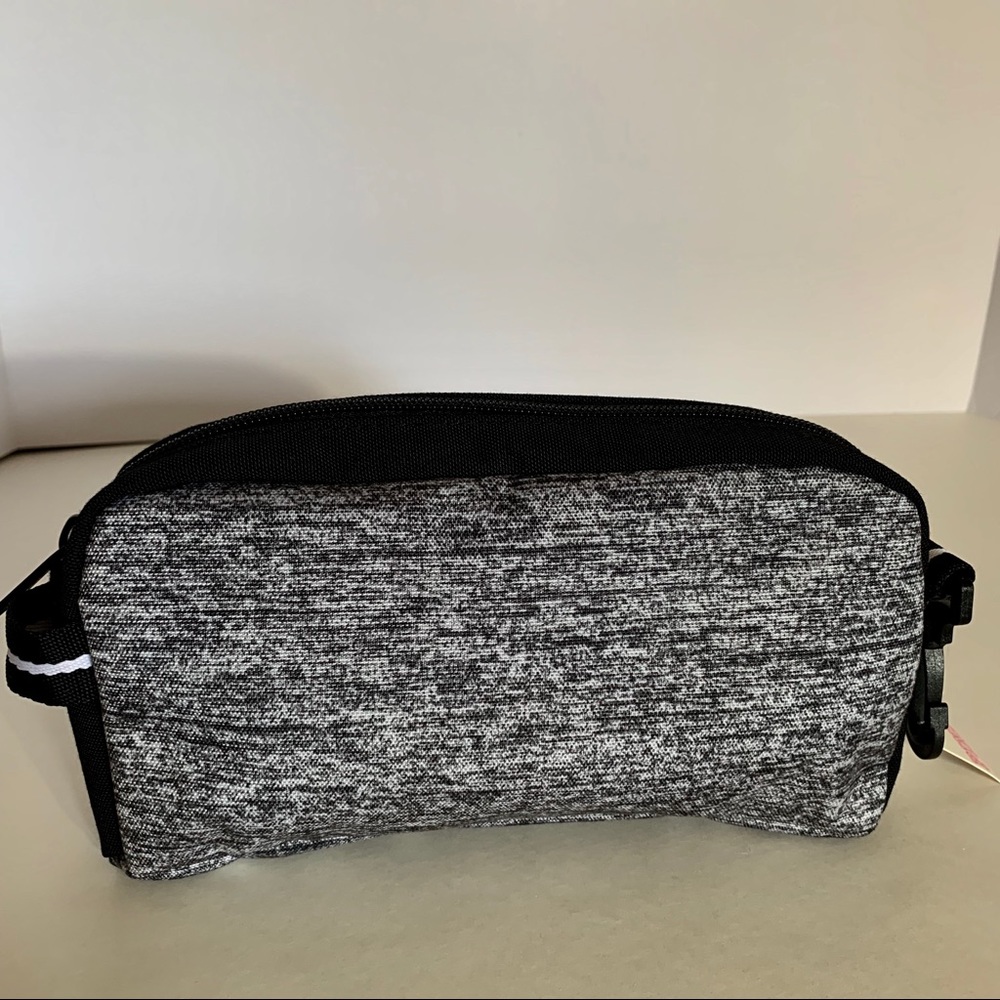 Victoria’s Secret cosmetic or pencils case,pouch - Picture 5 of 7